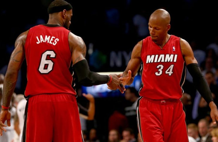 Cleveland lokkar Ray Allen til sín — Hvað gerir Lebron?