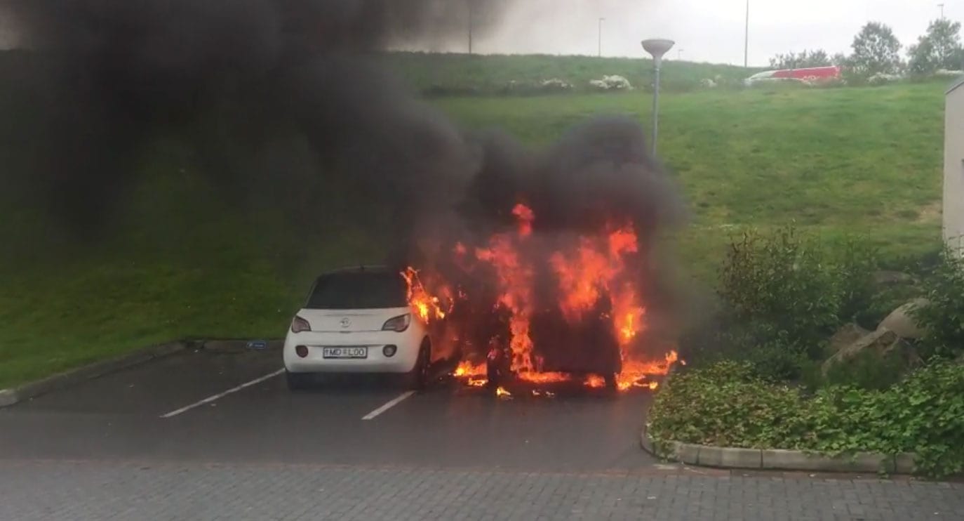 Kveikt í bíl vegna þess að hann komst ekki í meðferð á Vog