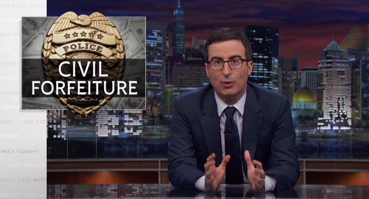 John Oliver rústar ótrúlegum lögum um eignaupptöku