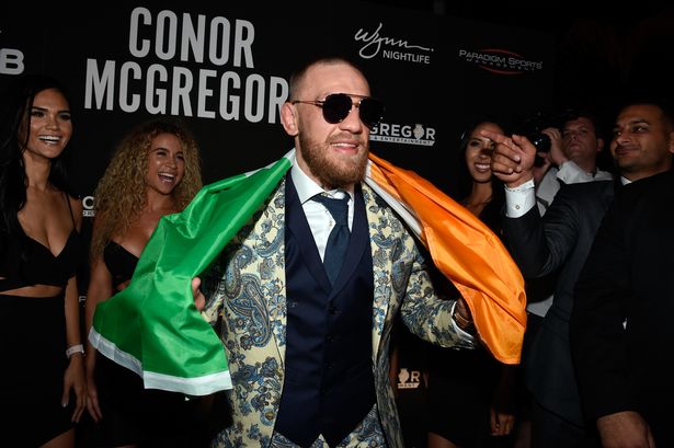 Svona var EFTIRPARTÝIÐ hjá Conor McGregor eftir bardagann! - Myndband