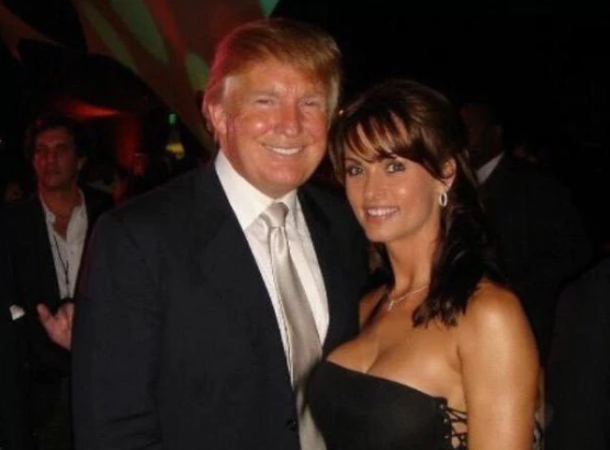 Donald Trump hélt framhjá með Playboy fyrirsætu - Trump sveik Melania með enn einni konunni! - MYNDIR