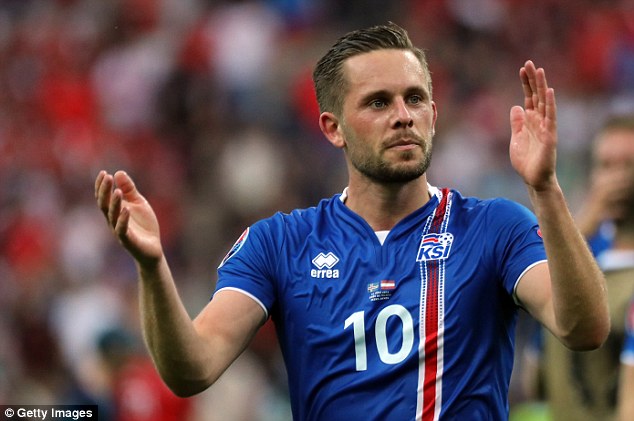 5 góðar ástæður af hverju Gylfi Sigurðsson á heima í LIÐI ÁRSINS