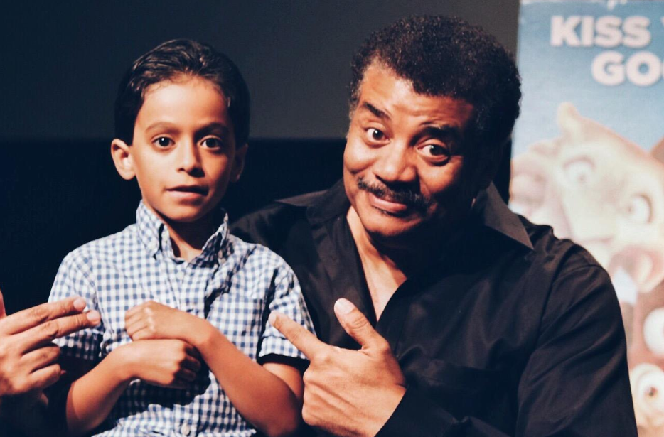 Neil DeGrasse Tyson er á því að öll börn fæðast sem vísindamenn! - MYNDBAND