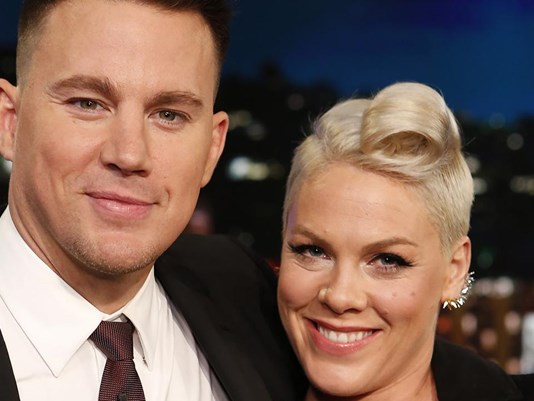 Söngkonan P!nk og Channing Tatum fóru í mjög kinkí BDSM leiki! - Myndband