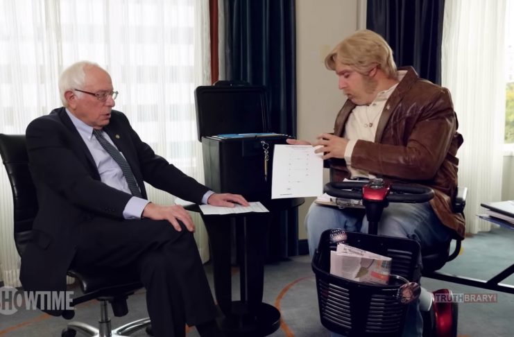 Bernie Sanders „heldur kúlinu“ í viðtali við Sacha Baron Cohen